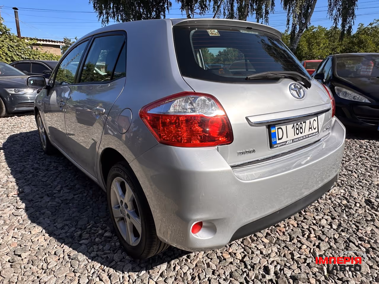 Toyota Auris - фото 14