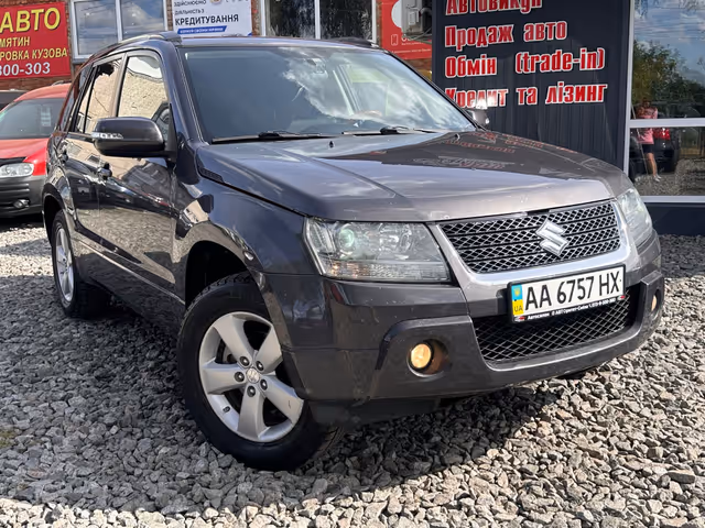 Suzuki Grand Vitara - зображення 1