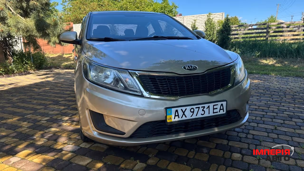 Kia Rio - фото 1