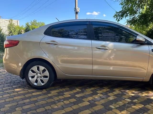 Kia Rio - зображення 4