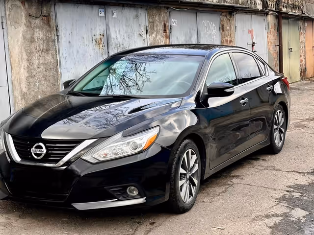 Nissan Altima - зображення 1