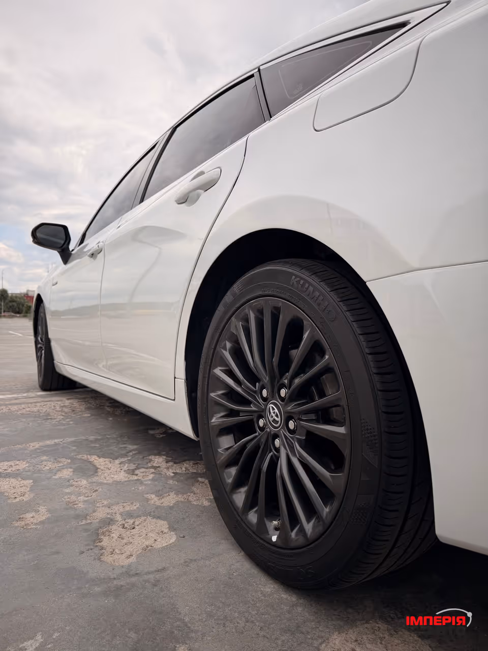 Toyota Avalon - фото 3
