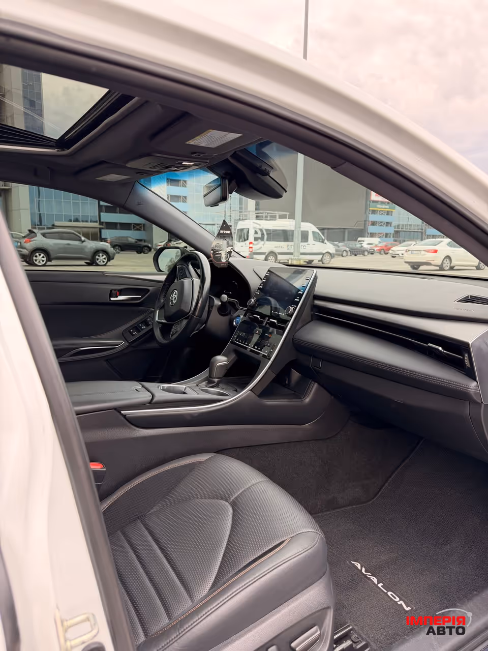 Toyota Avalon - фото 4