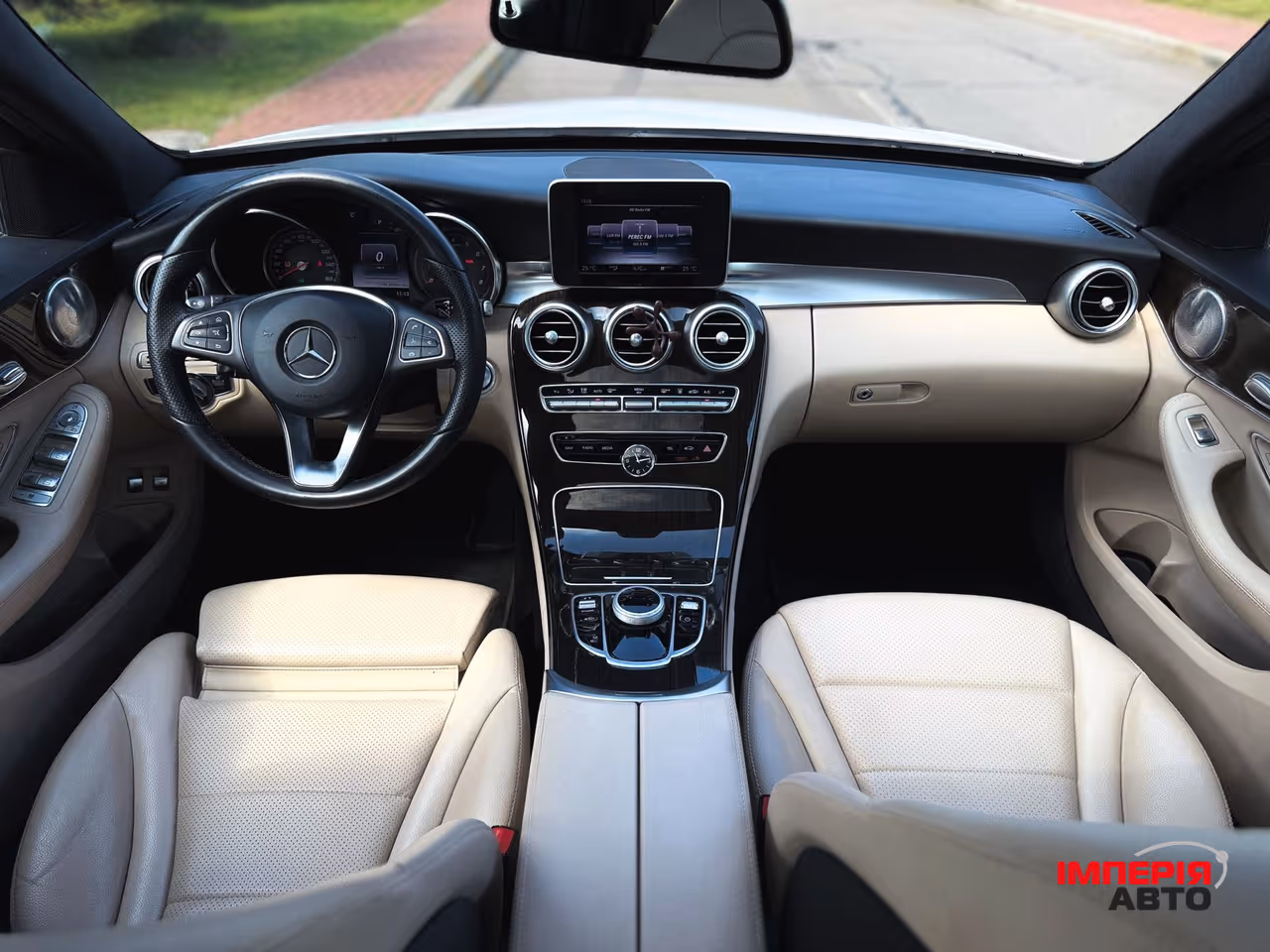 Mercedes-Benz C-Класс - фото 9