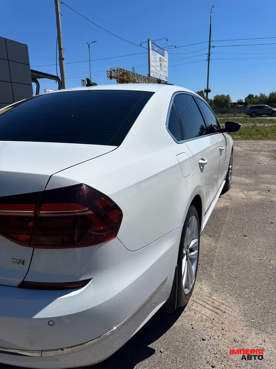 Volkswagen Passat - фото 12