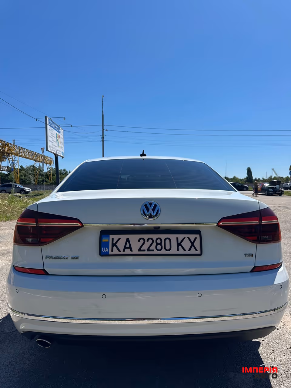 Volkswagen Passat - фото 11