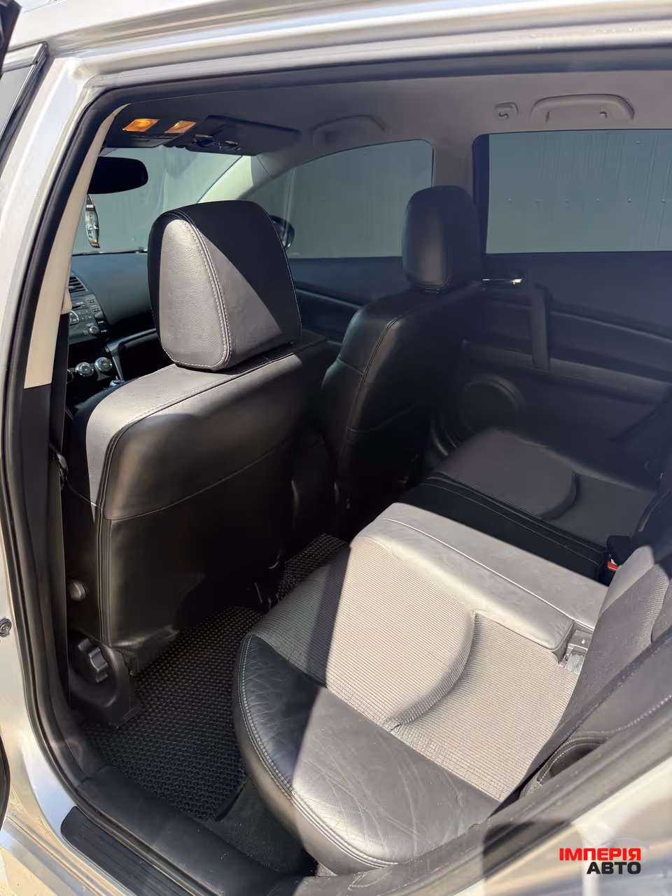 Mazda 6 - фото 8