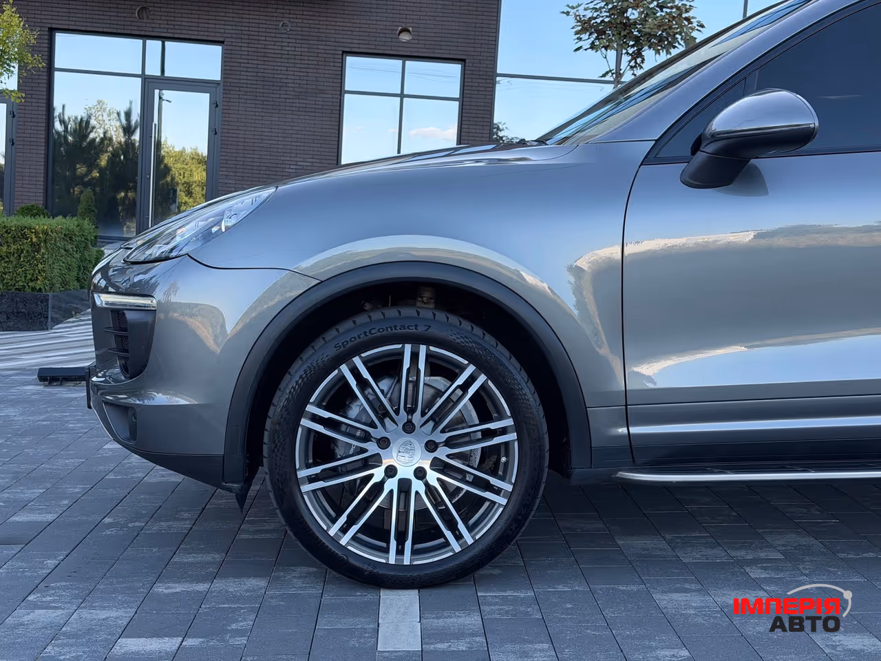 Porsche Cayenne - фото 13