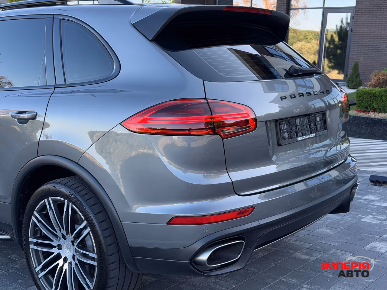 Porsche Cayenne - фото 20