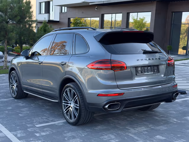 Porsche Cayenne - зображення 5