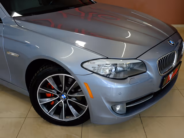 BMW 5 серії - зображення 3