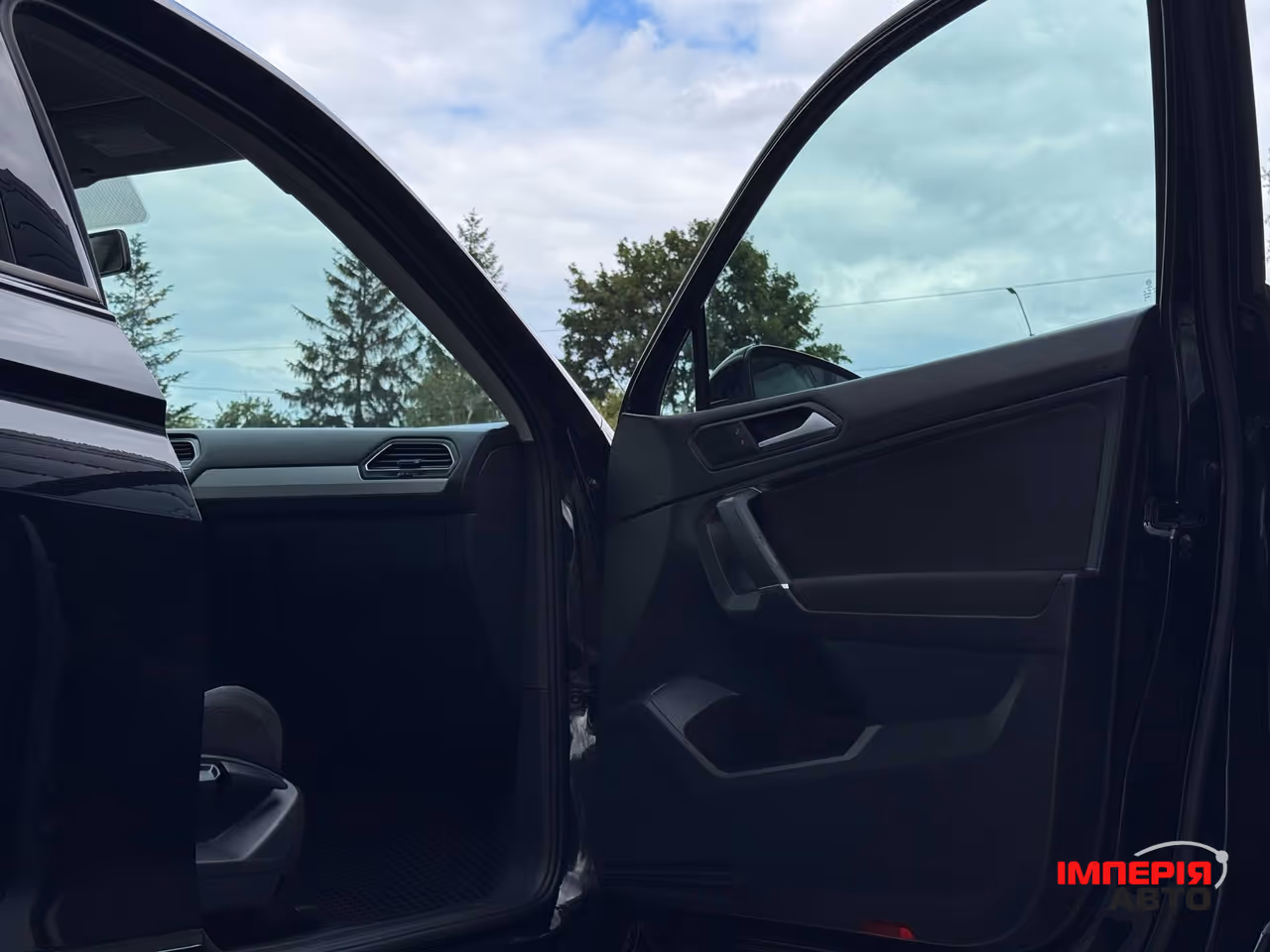 Volkswagen Tiguan - фото 55