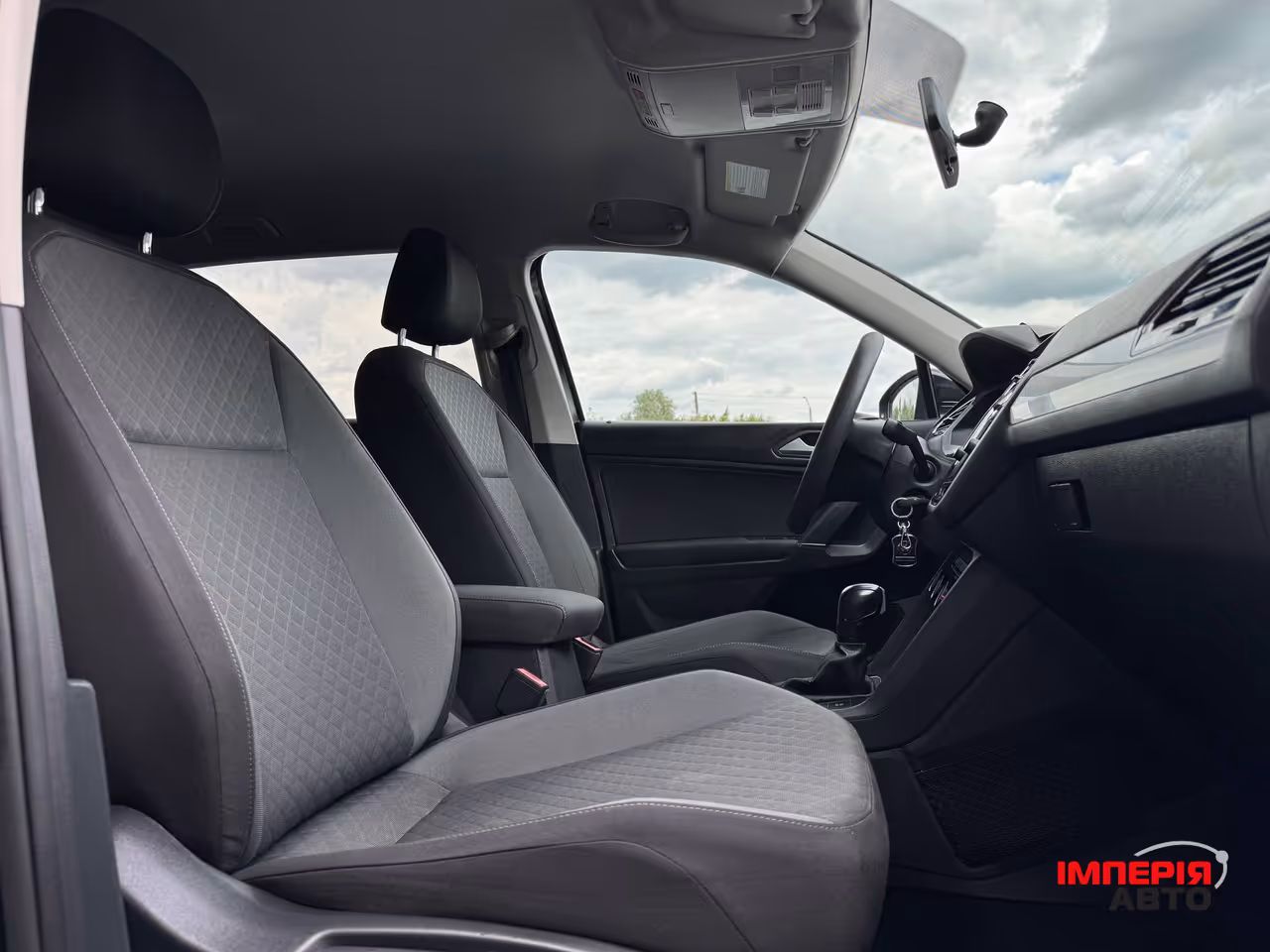 Volkswagen Tiguan - фото 57