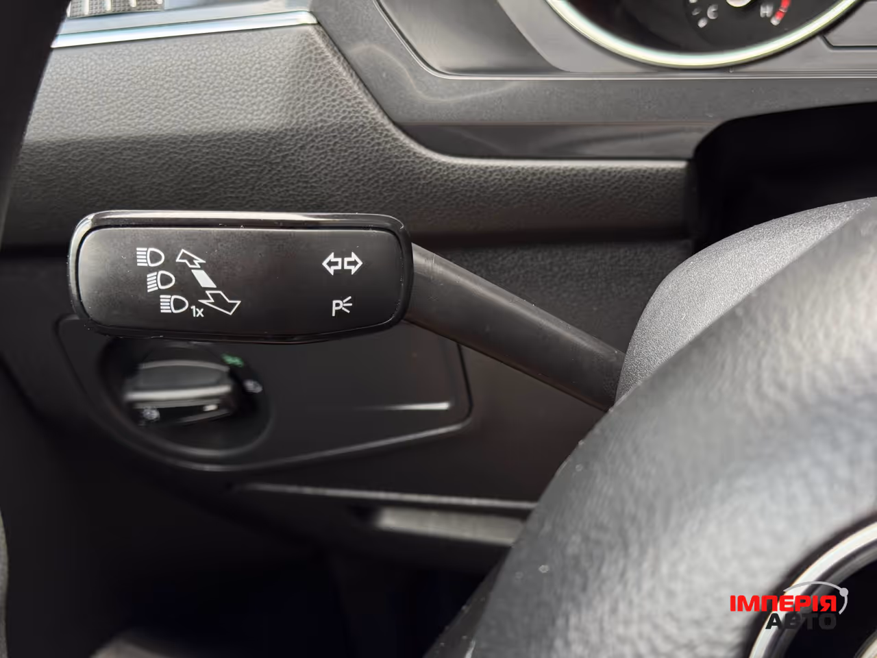 Volkswagen Tiguan - фото 37