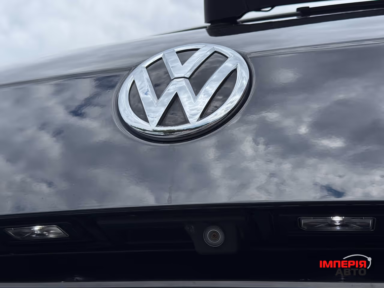 Volkswagen Tiguan - фото 15