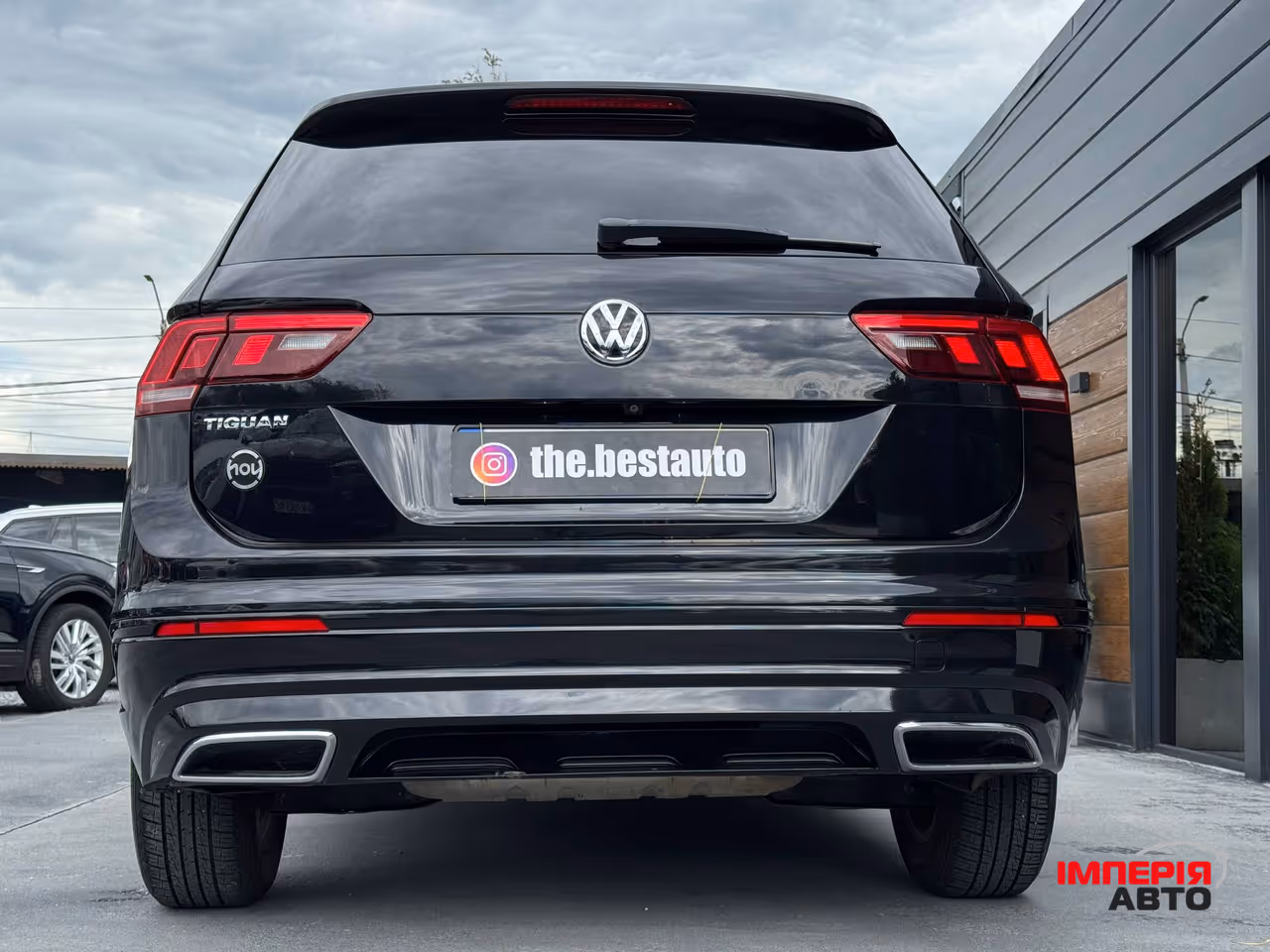 Volkswagen Tiguan - фото 14