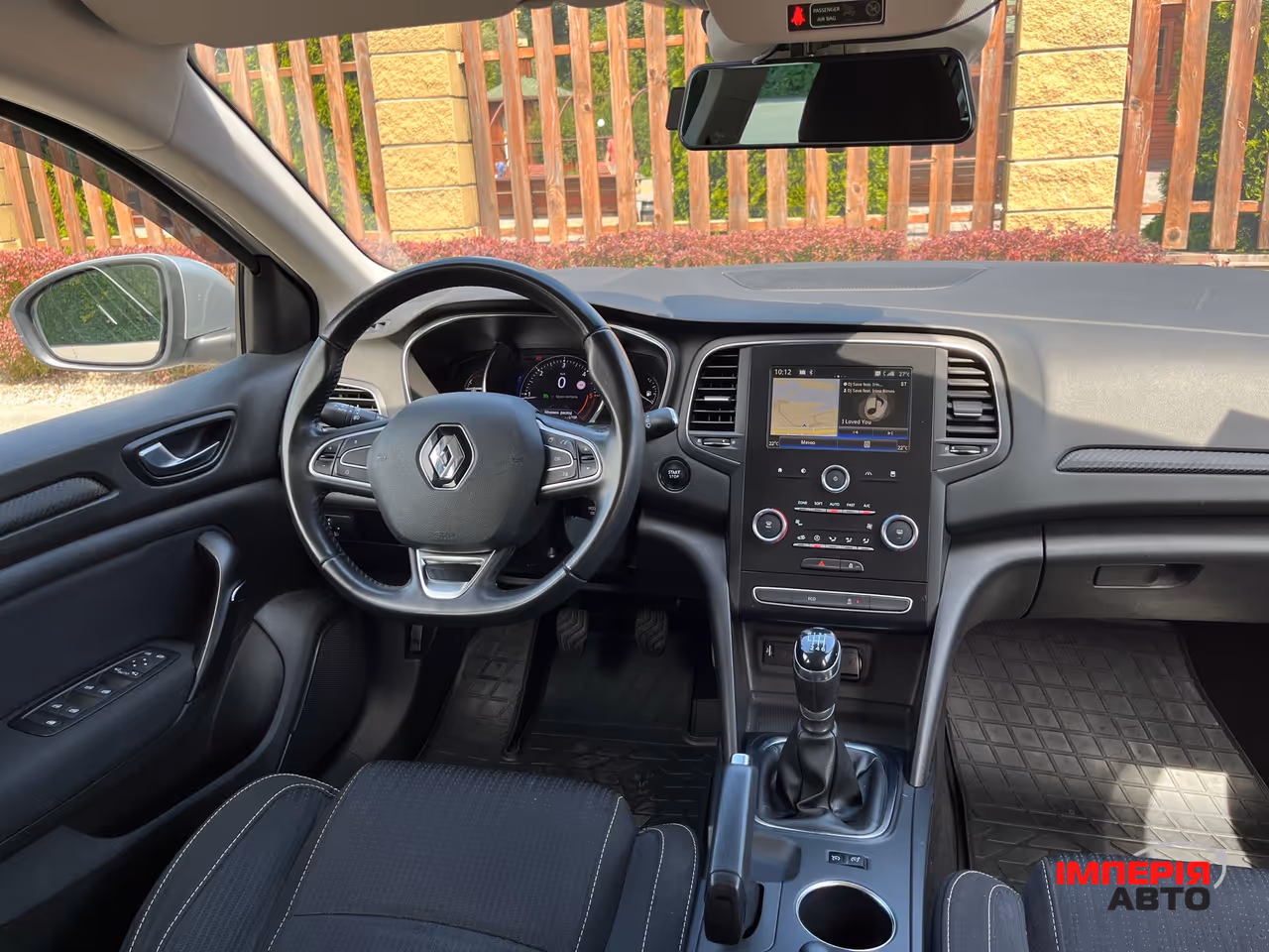 Renault Megane - фото 14