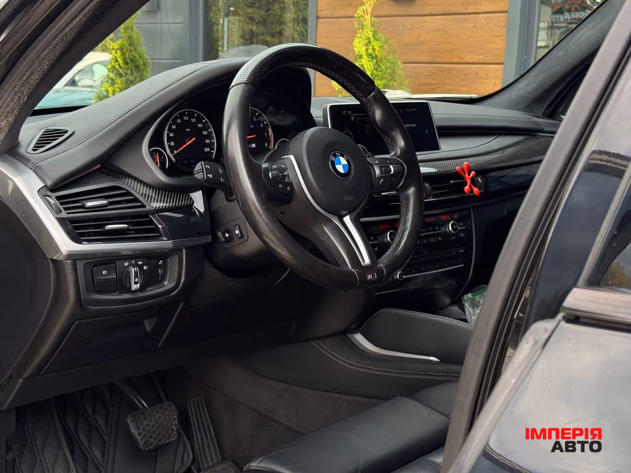 BMW X5 M - фото 48