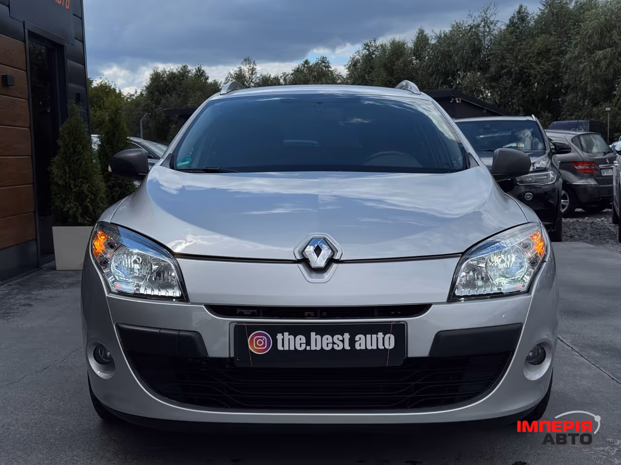 Renault Megane - фото 8