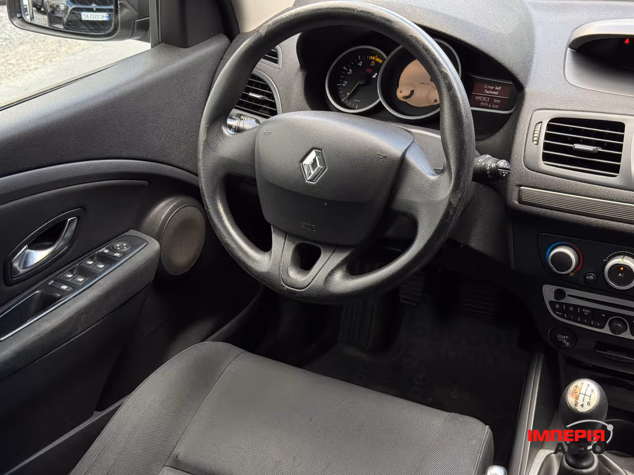 Renault Megane - фото 35