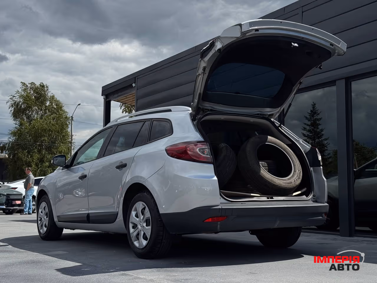 Renault Megane - фото 14