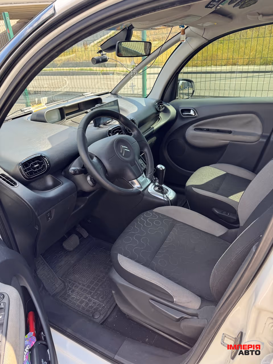 Citroen C3 Picasso - фото 11