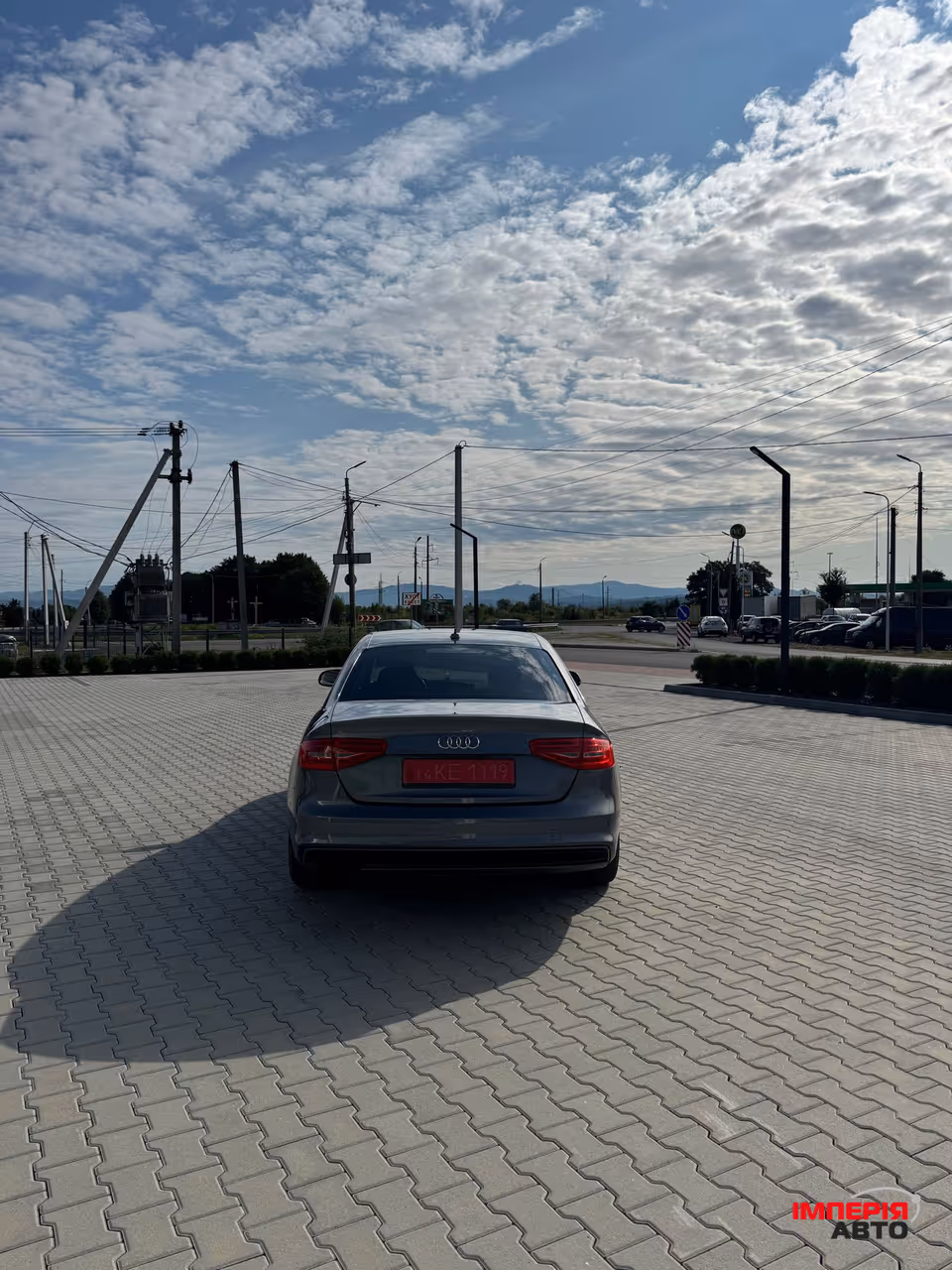 Audi A4 - фото 6
