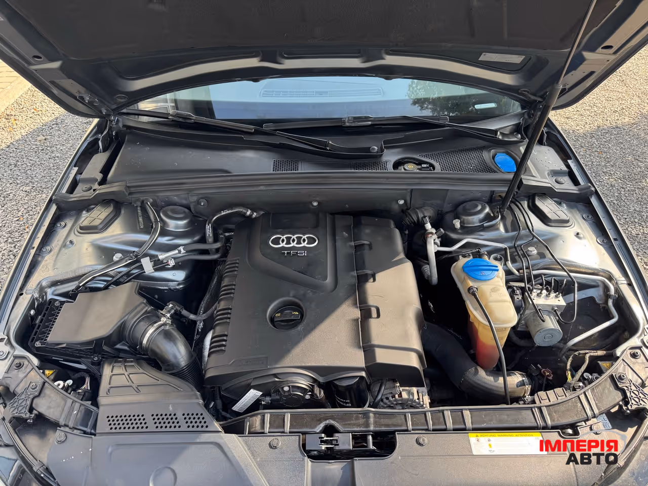 Audi A4 - фото 17
