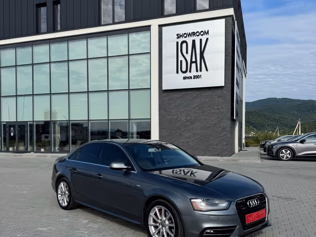 Audi A4 - зображення 1