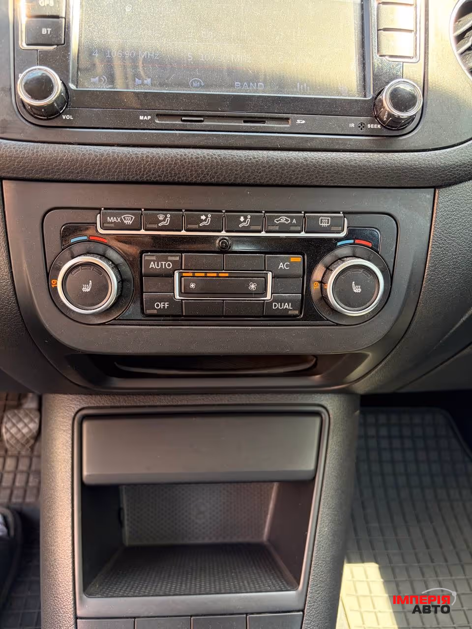 Volkswagen Golf Plus - фото 24