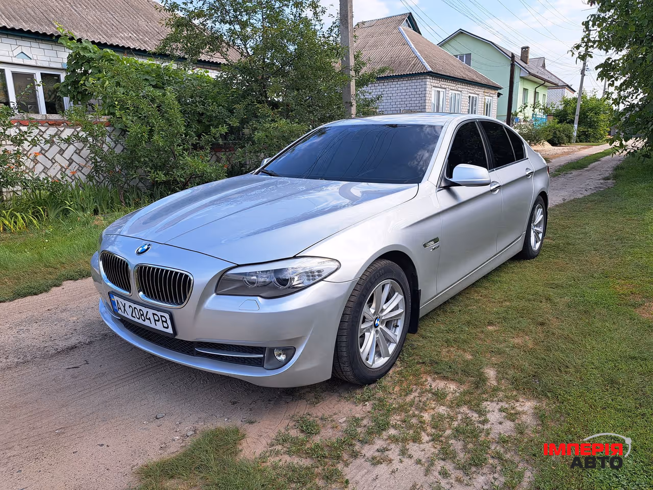 BMW 5 серії - фото 1