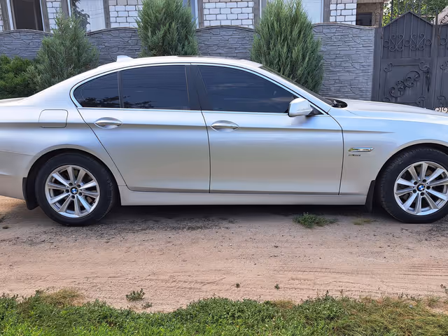 BMW 5 серії - зображення 5