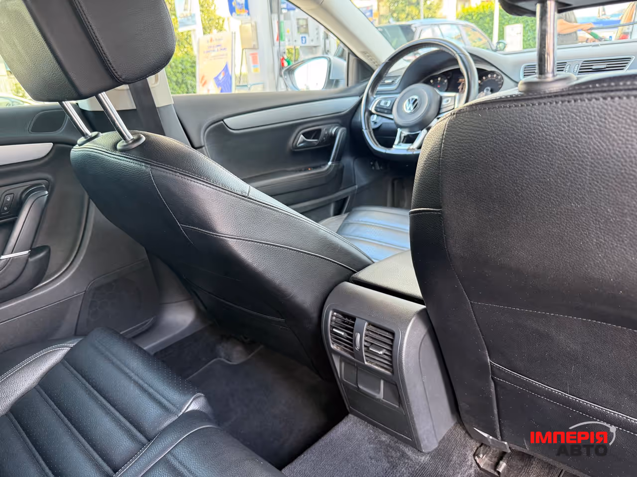 Volkswagen Passat CC - фото 21
