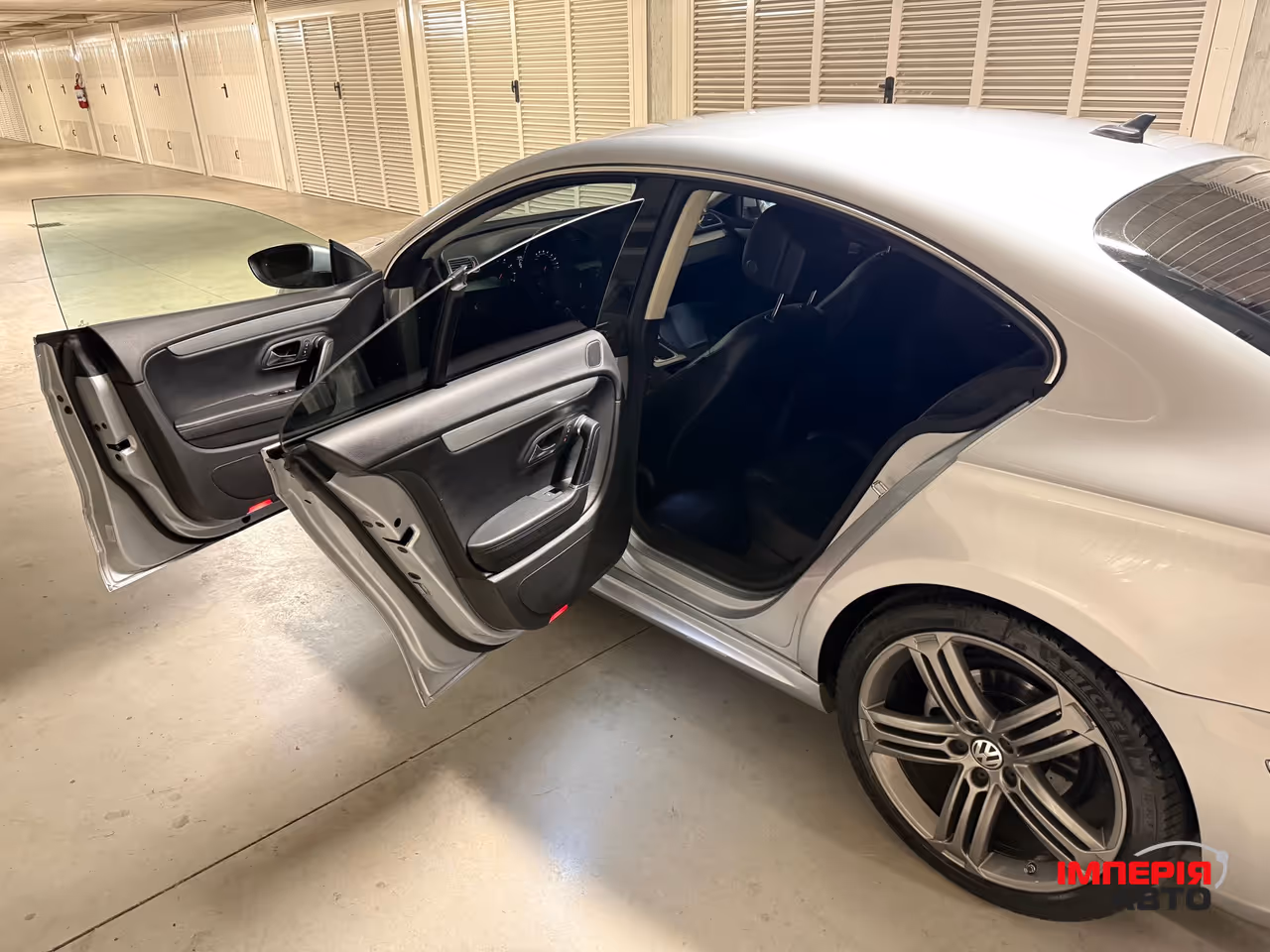Volkswagen Passat CC - фото 37