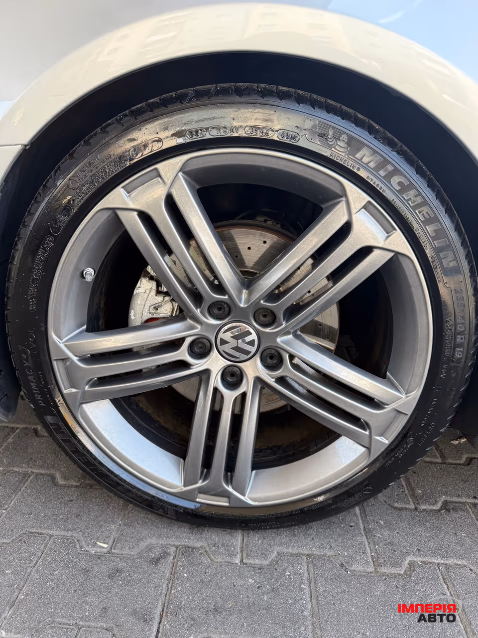 Volkswagen Passat CC - фото 25
