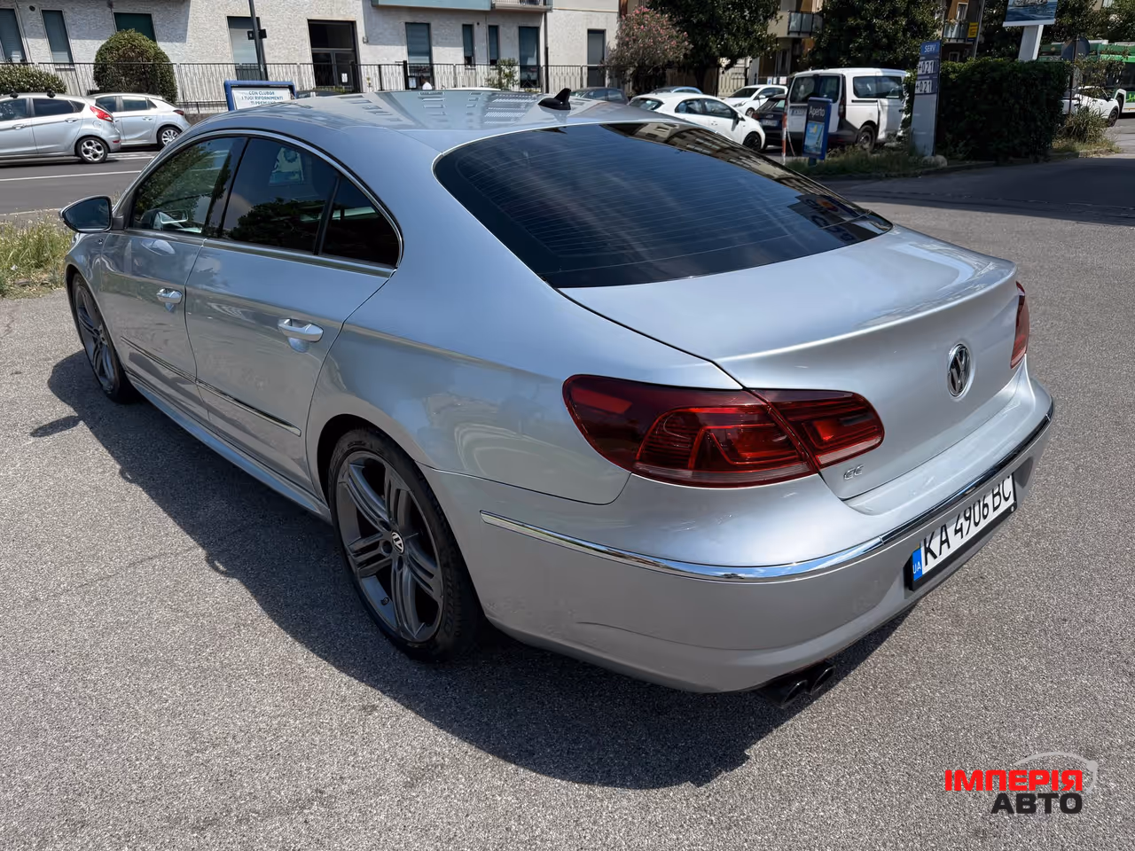 Volkswagen Passat CC - фото 8