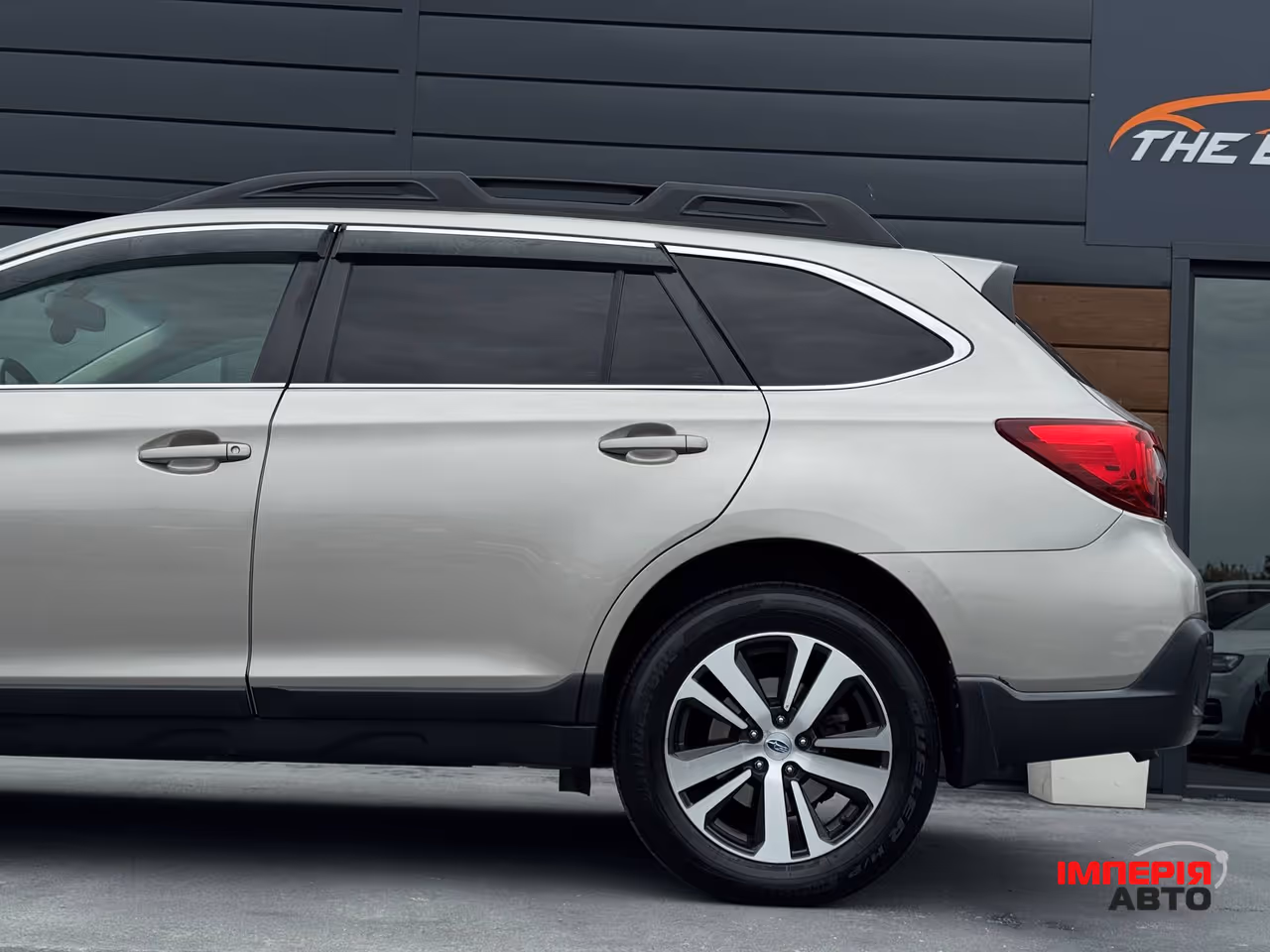 Subaru Outback - фото 18