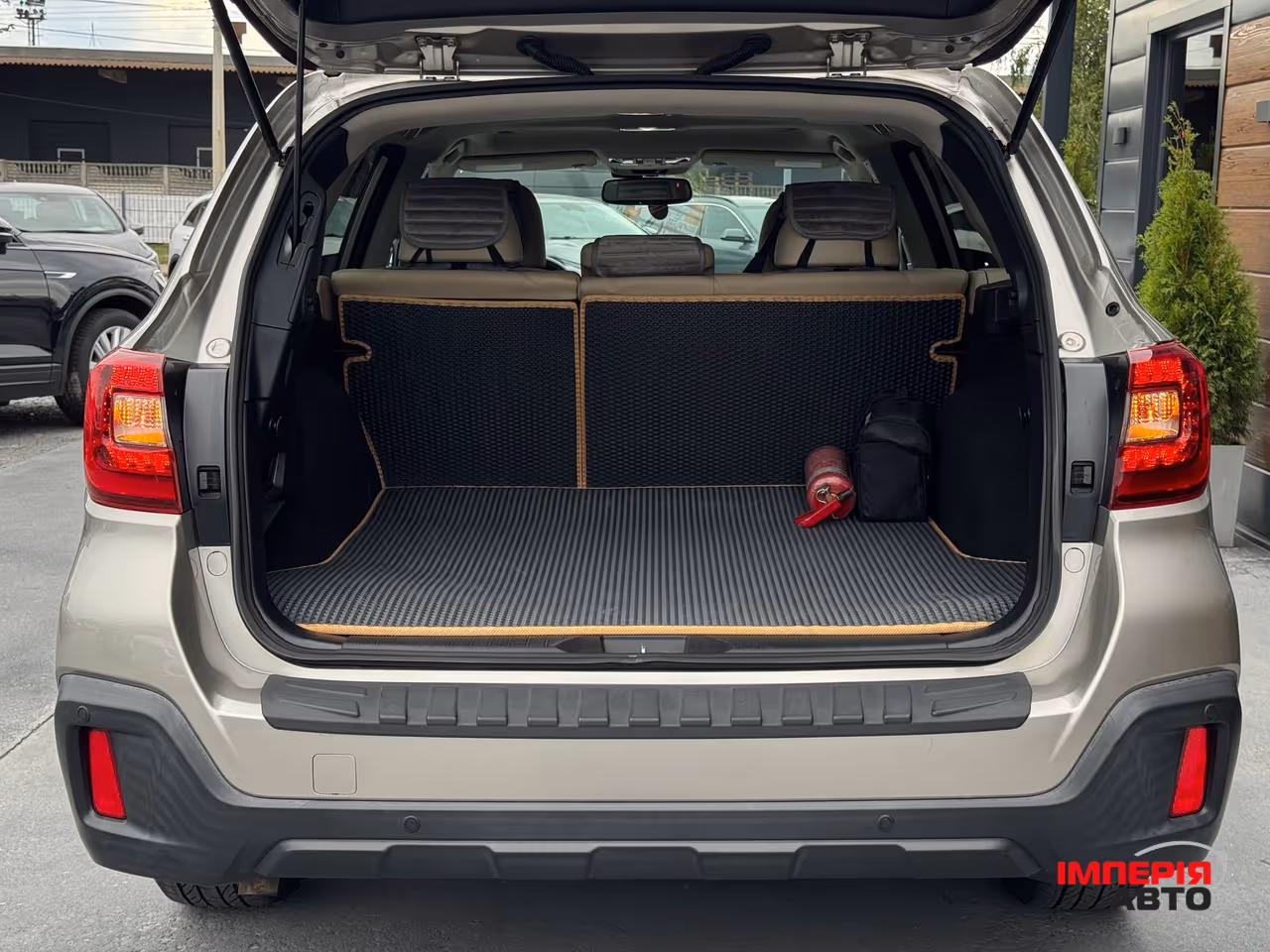 Subaru Outback - фото 24