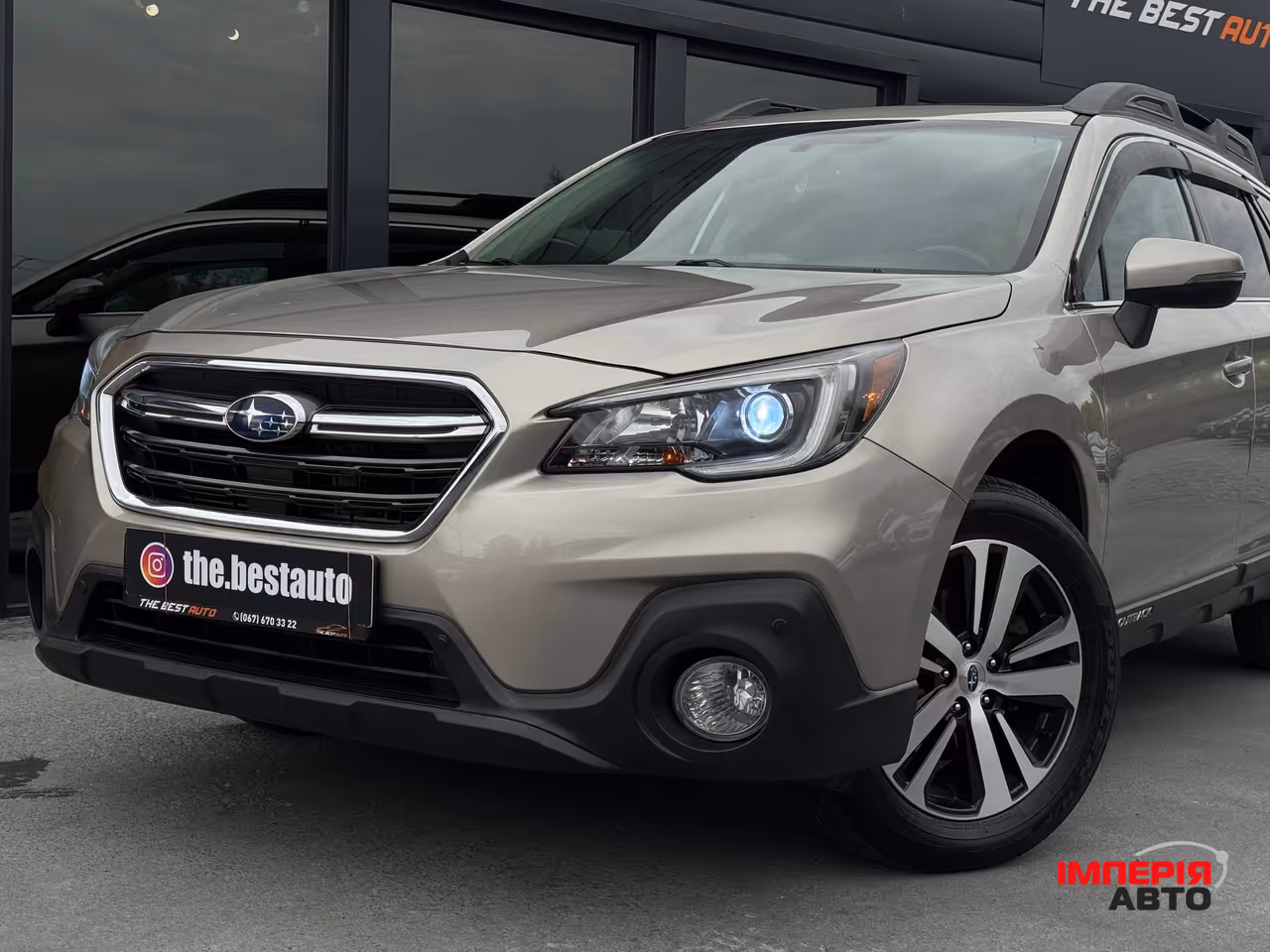 Subaru Outback - фото 3