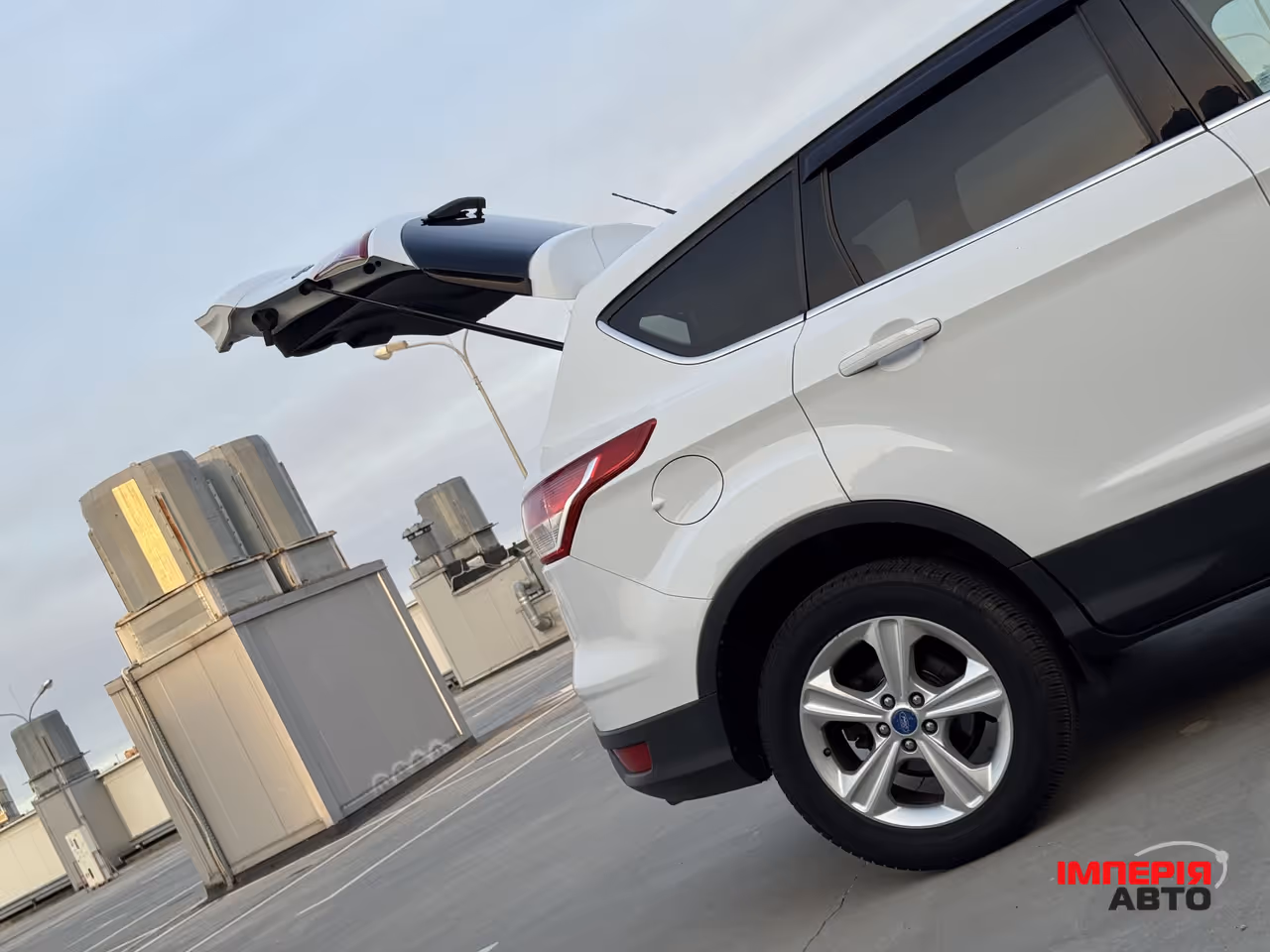 Ford Escape - фото 25