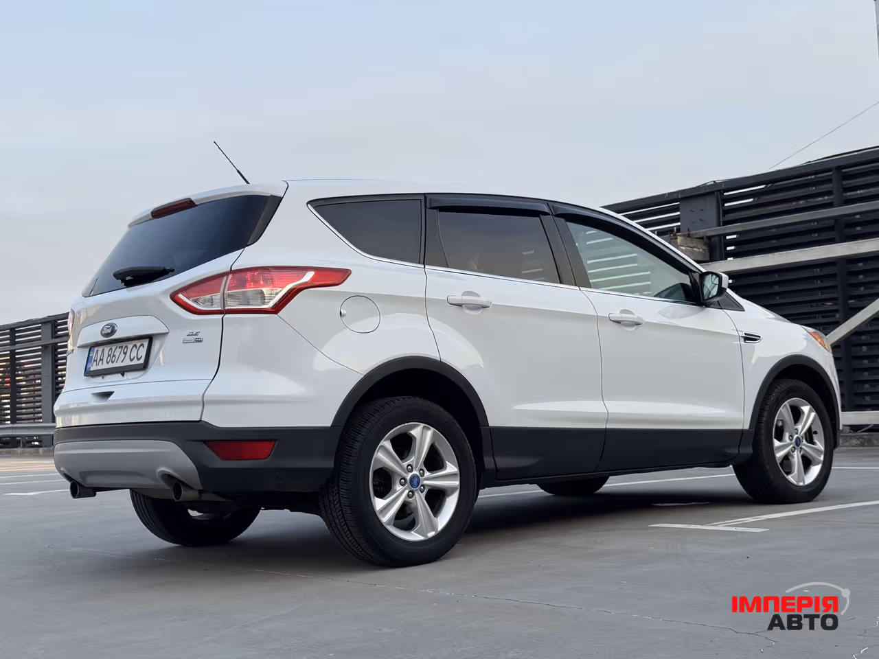 Ford Escape - фото 13