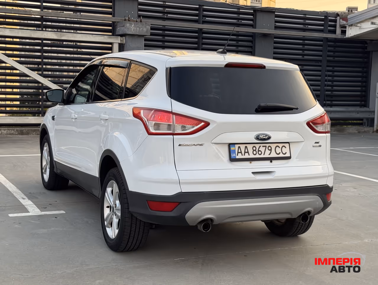 Ford Escape - фото 8