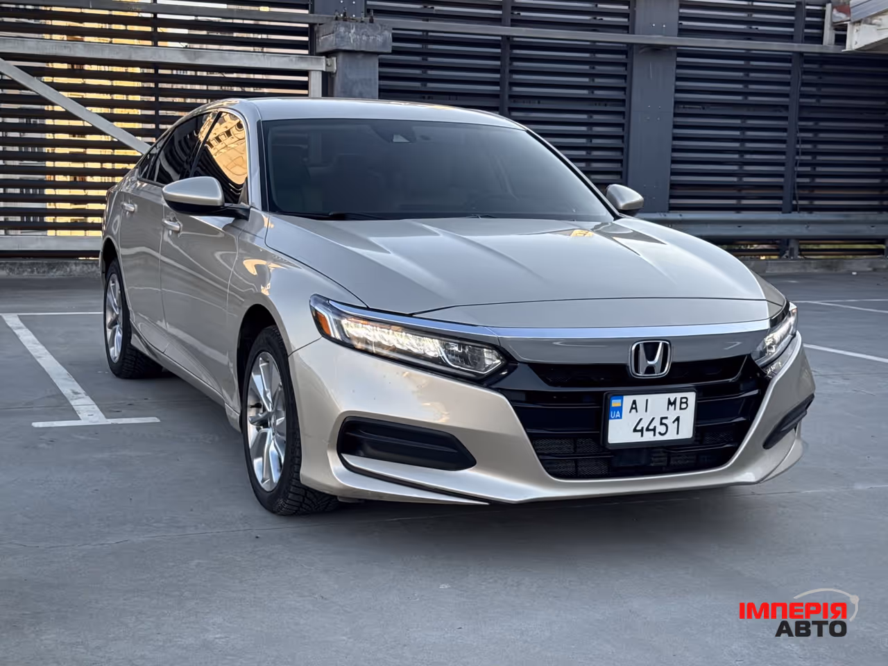 Honda Accord - фото 1