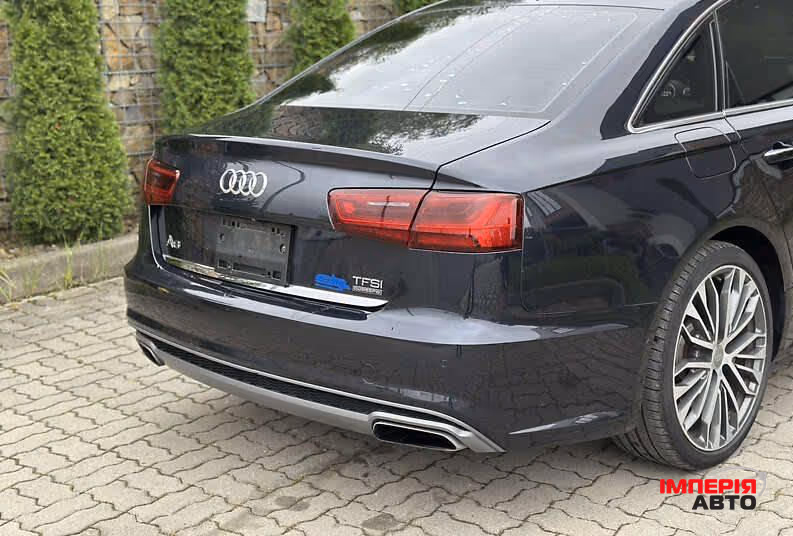 Audi A6 - фото 7