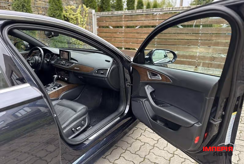 Audi A6 - фото 21