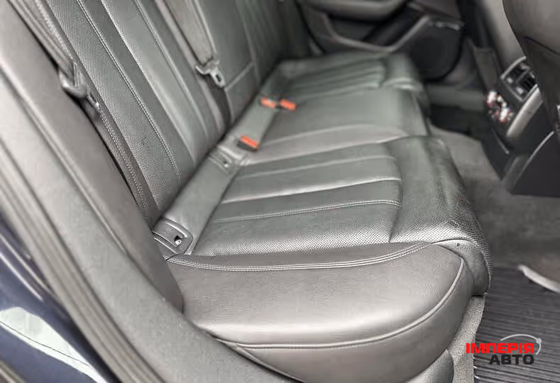 Audi A6 - фото 27