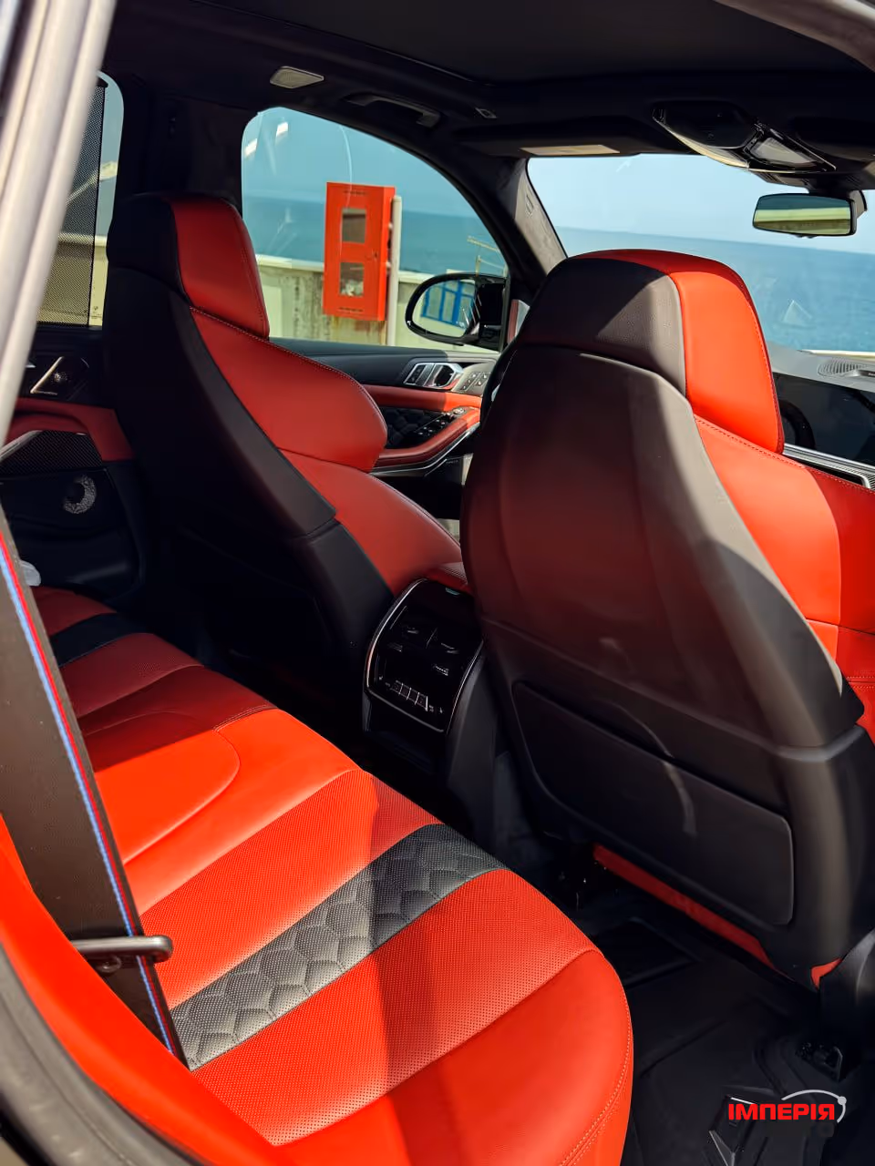 BMW X5 M - фото 24