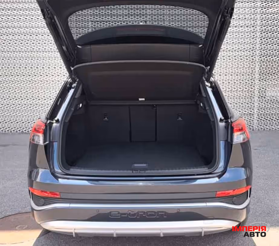 Audi Q4 e-tron - фото 5