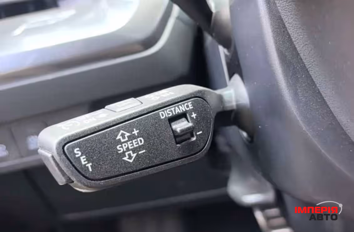 Audi Q4 e-tron - фото 7