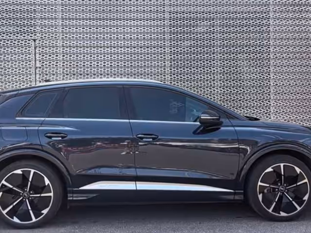 Audi Q4 e-tron - зображення 2